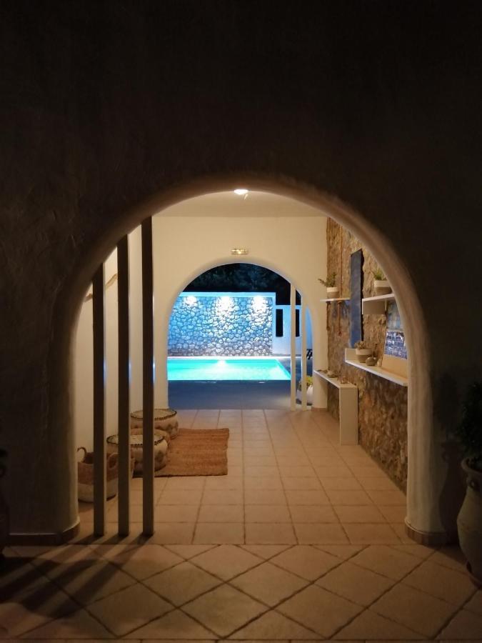Mouras Resort Livadi  Esterno foto