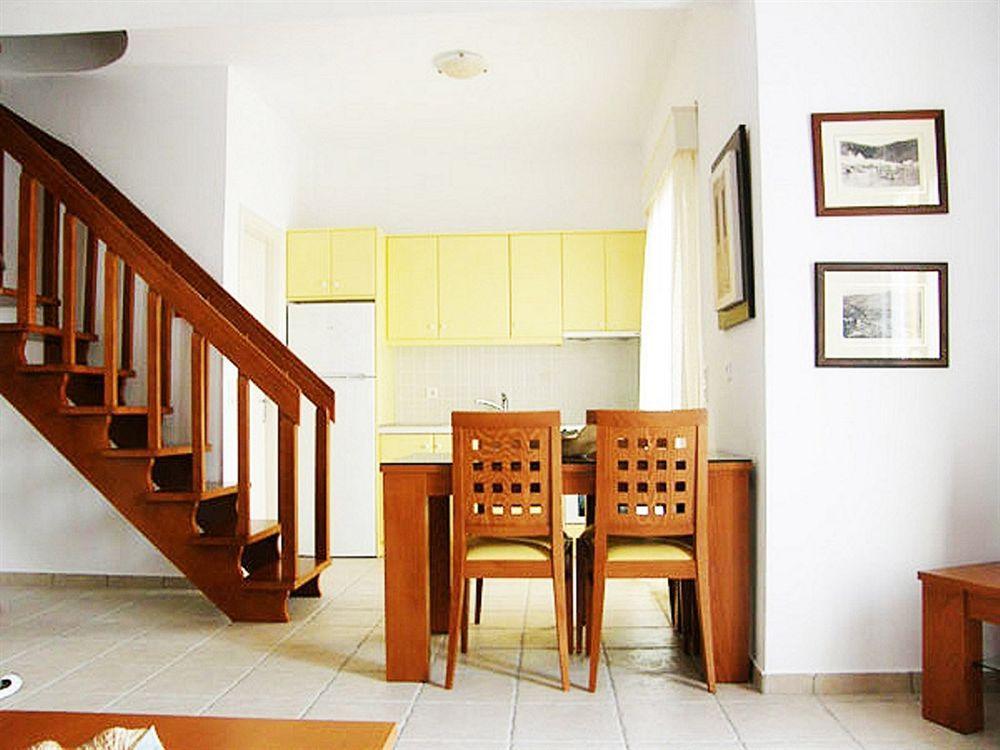 Mouras Resort Livadi  Esterno foto