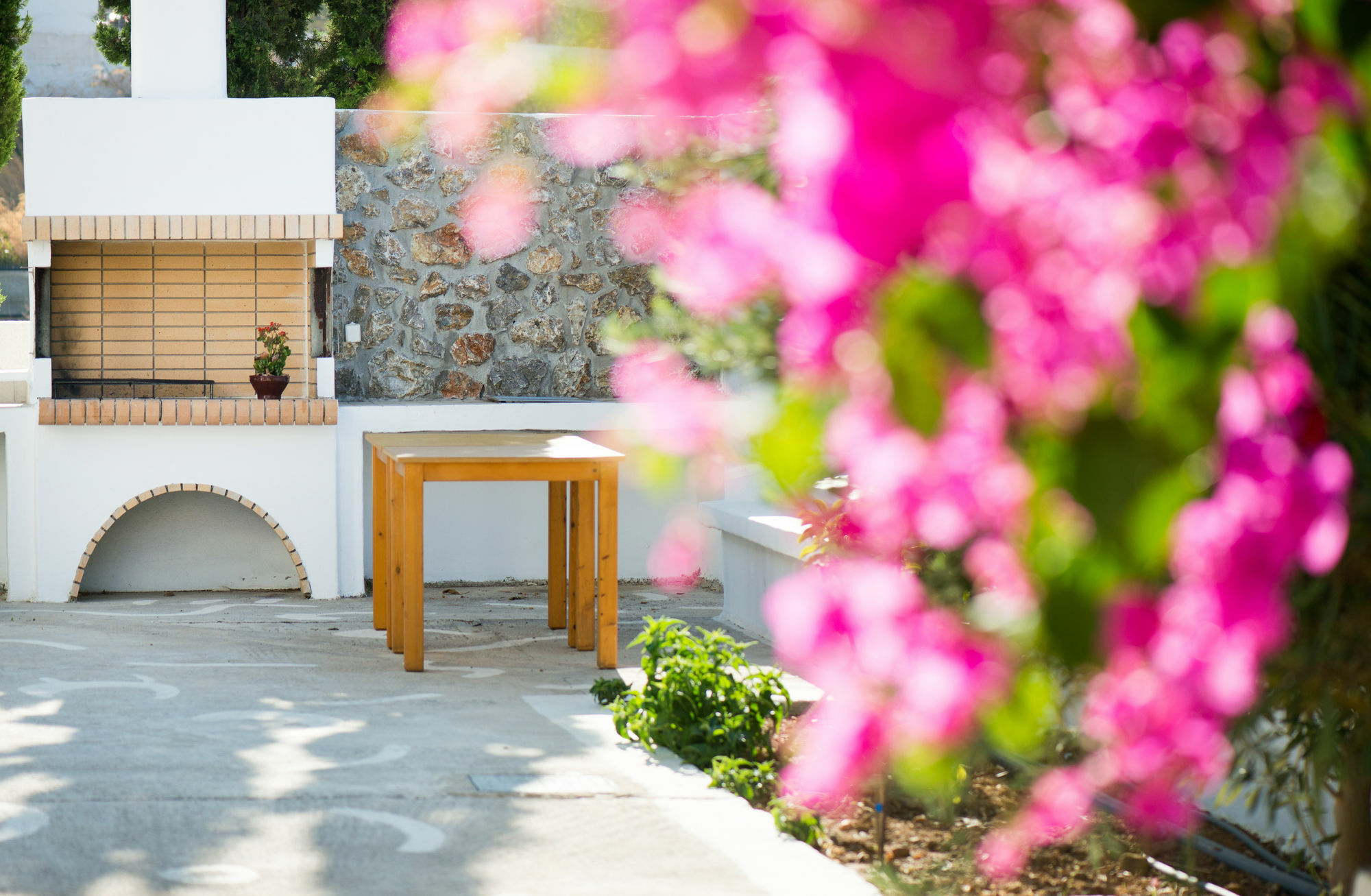 Mouras Resort Livadi  Esterno foto
